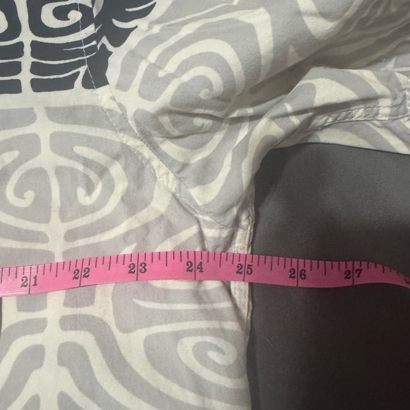 Quiksilver Black and White & Grey Aloha shirt button down XL - Picture 4 of 4